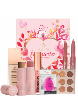 Подарунковий набір Makeup Gift Set 8 products inside Favourites Bogenia BG150 №002